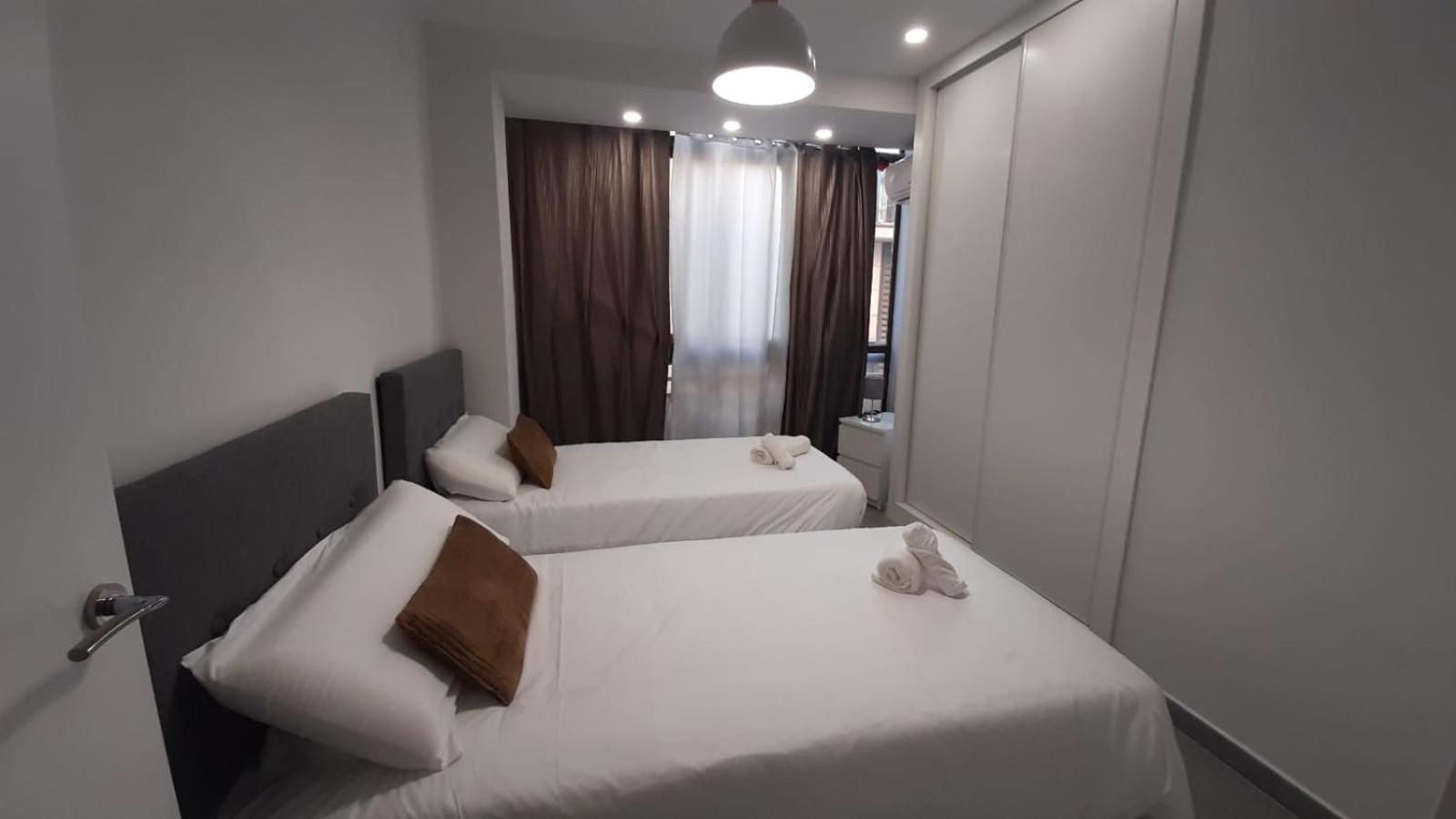 Glp Postiguet Apartment อาลิกันเต ภายนอก รูปภาพ