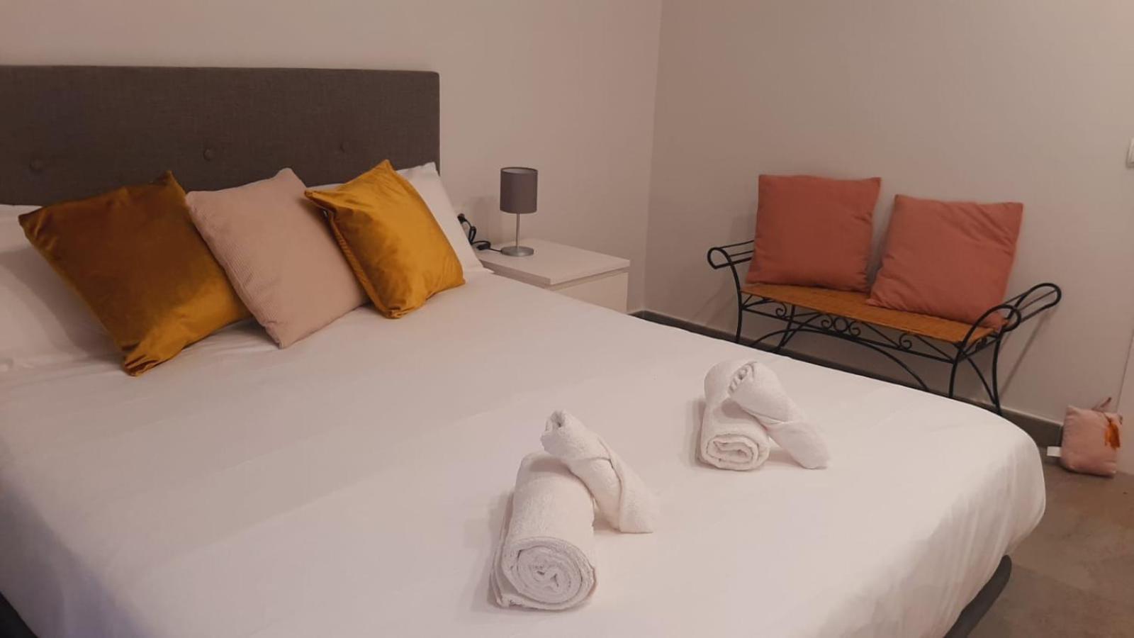 Glp Postiguet Apartment อาลิกันเต ภายนอก รูปภาพ