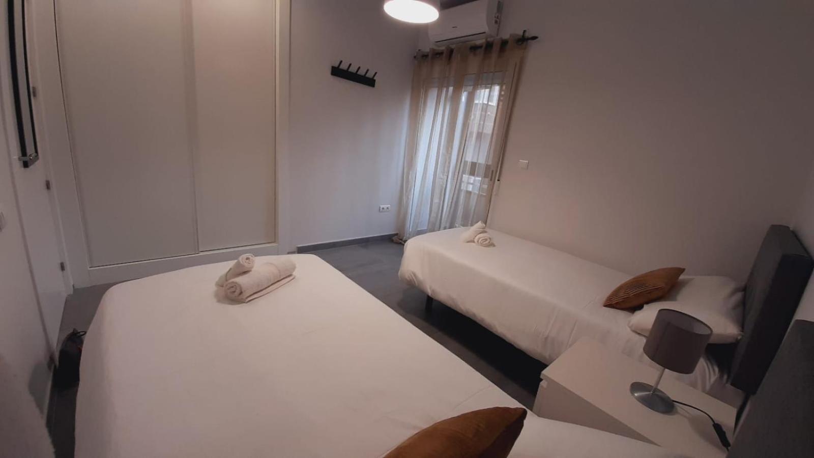 Glp Postiguet Apartment อาลิกันเต ภายนอก รูปภาพ